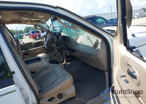 2003 Ford F-150 Lariat/Xlt из США, поврежденный, VIN 1FTRW07L93KC07355